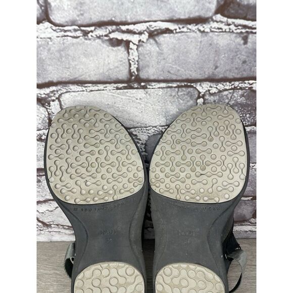 Naot Black Leather Gray Textile Wedge Ankle Strap Sandals Women Sz 38EU/7.5M US - Picture 8 of 16